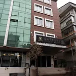 Hotel Saffari 3*