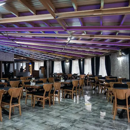 Saffari Hotell