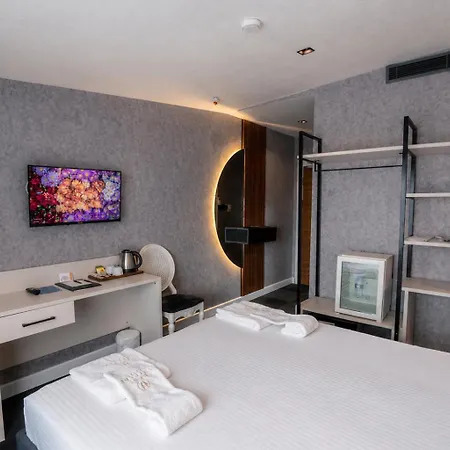Saffari Hotel 3*