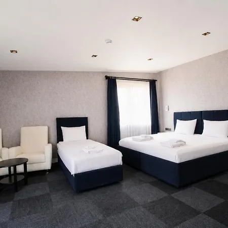 Hotel Saffari 3*