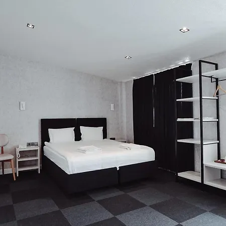 Hotel Saffari 3*